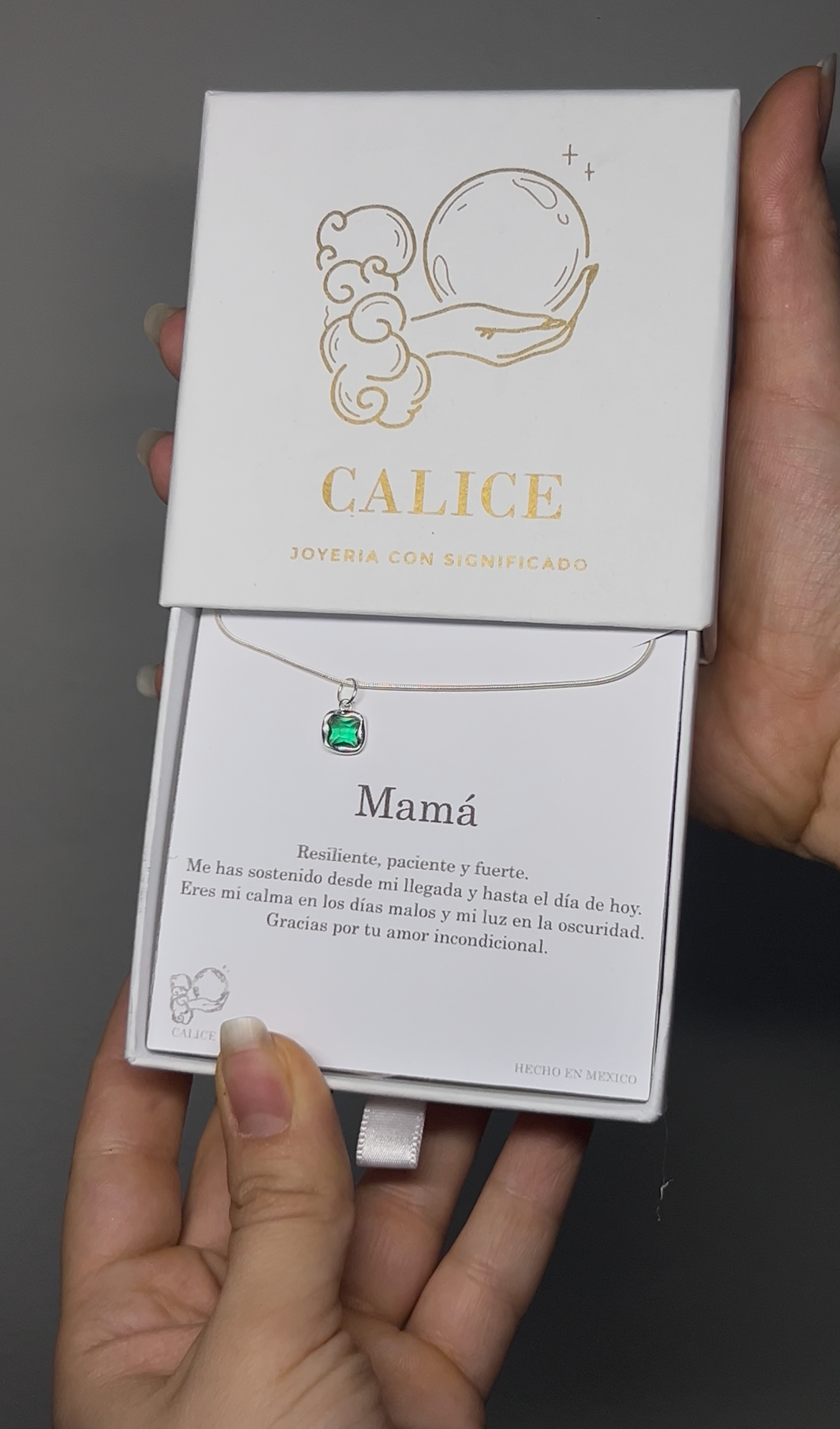 Mamá
